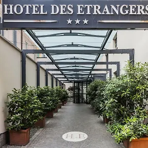 Des Etrangers Milano