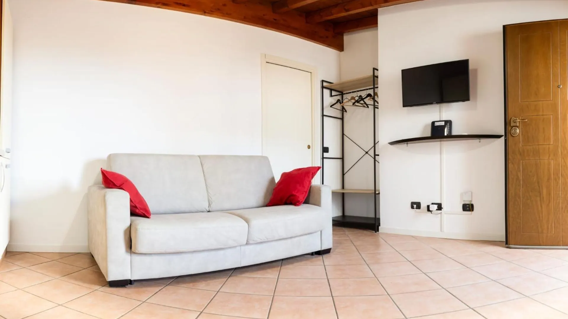 Casa Felicia Bed & Breakfast Milan Italy