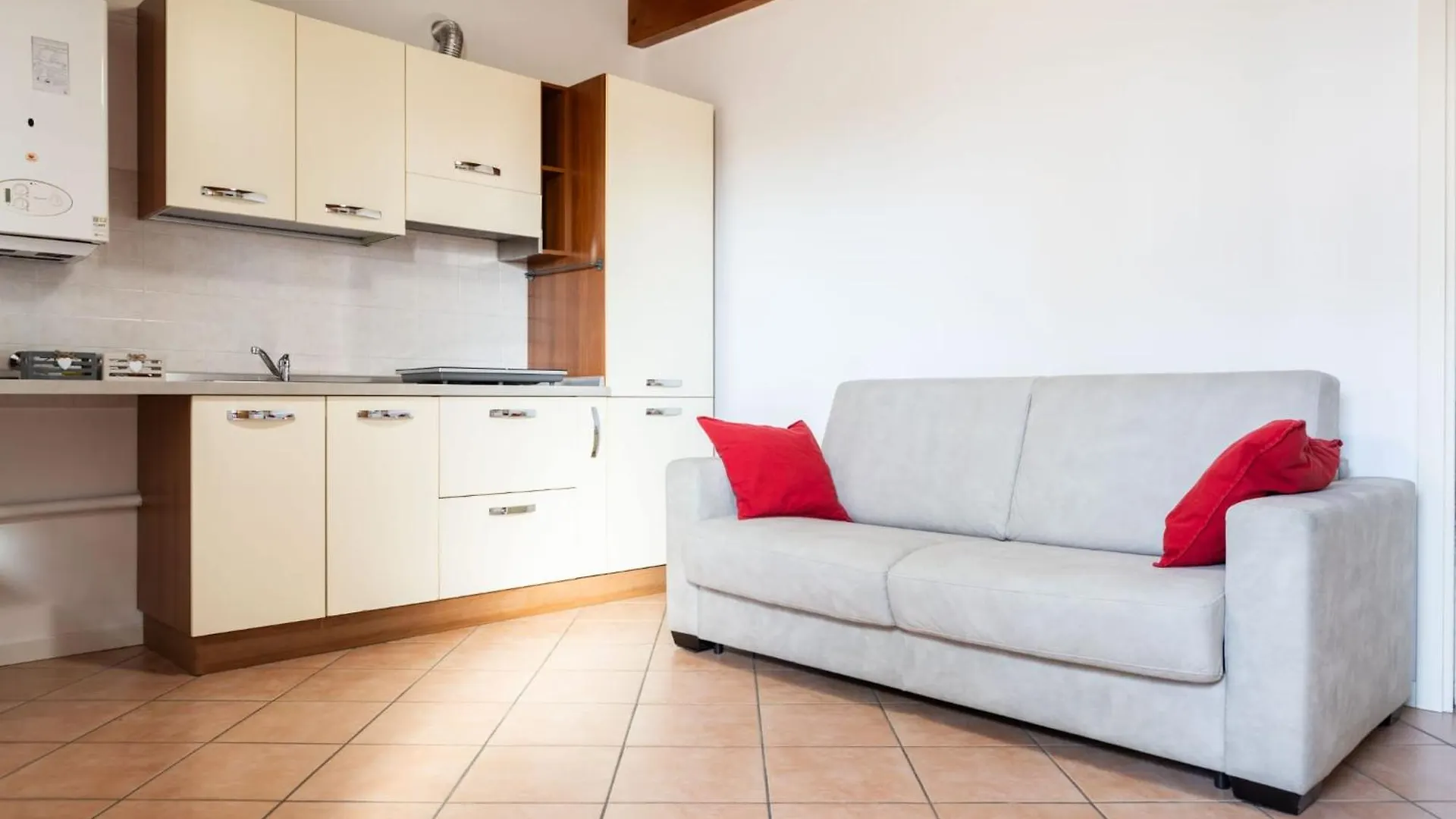 Casa Felicia Bed & Breakfast Milan Italy